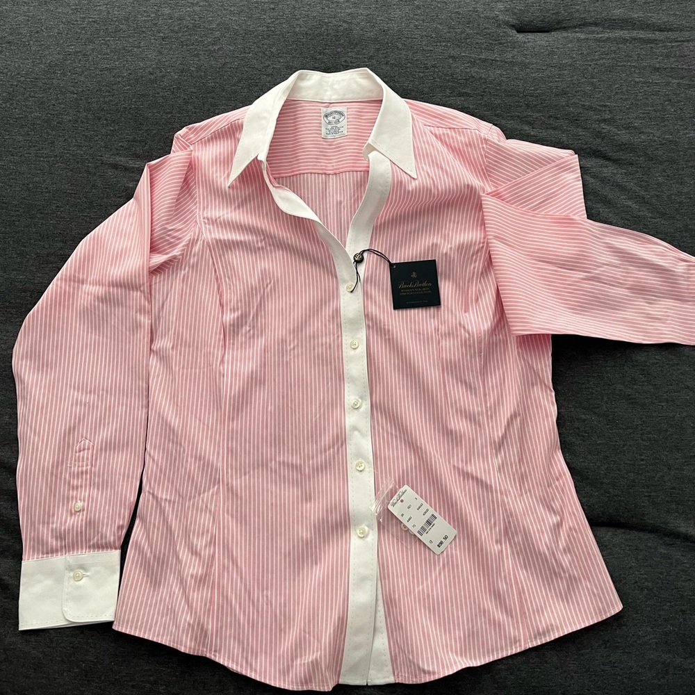 Brooks Brothers Women’s Fitted Non-Iron Stretch Pink Striped Button-Up Shirt